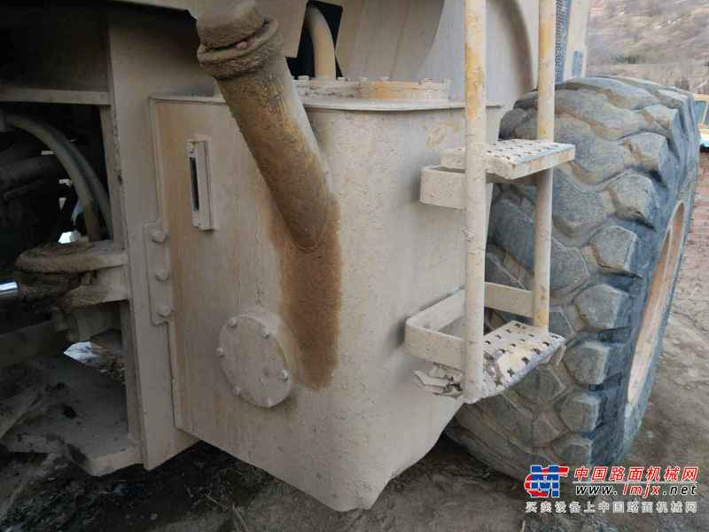 陕西出售转让二手8000小时2006年柳工ZL856装载机
