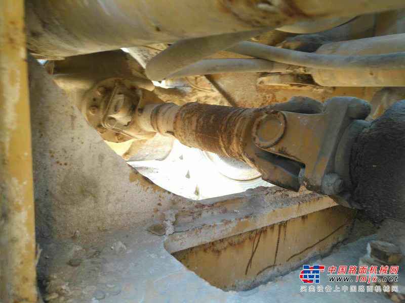 河南出售转让二手1800小时2008年龙工LG833装载机