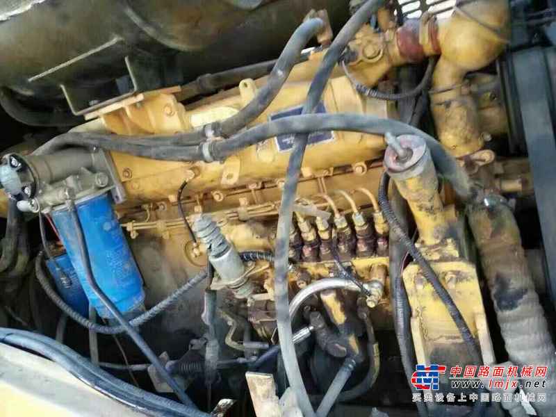 内蒙古出售转让二手3200小时2011年龙工LG855D装载机