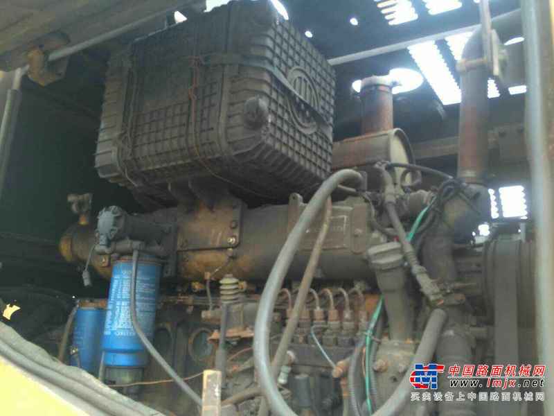 广东出售转让二手5000小时2010年龙工LG855B装载机