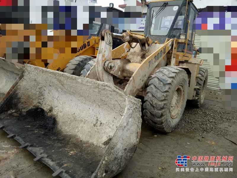 陕西出售转让二手4000小时2012年成工ZL30B装载机