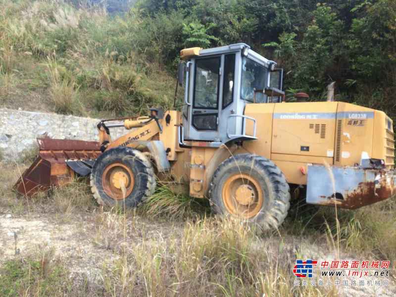 广东出售转让二手2000小时2010年龙工LG833B装载机