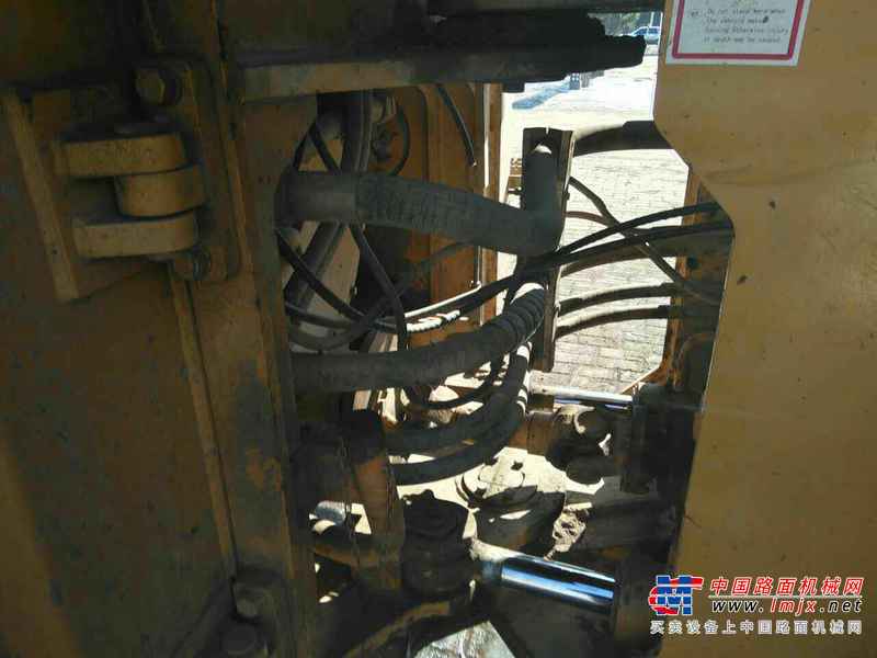 辽宁出售转让二手3000小时2011年龙工ZL50装载机
