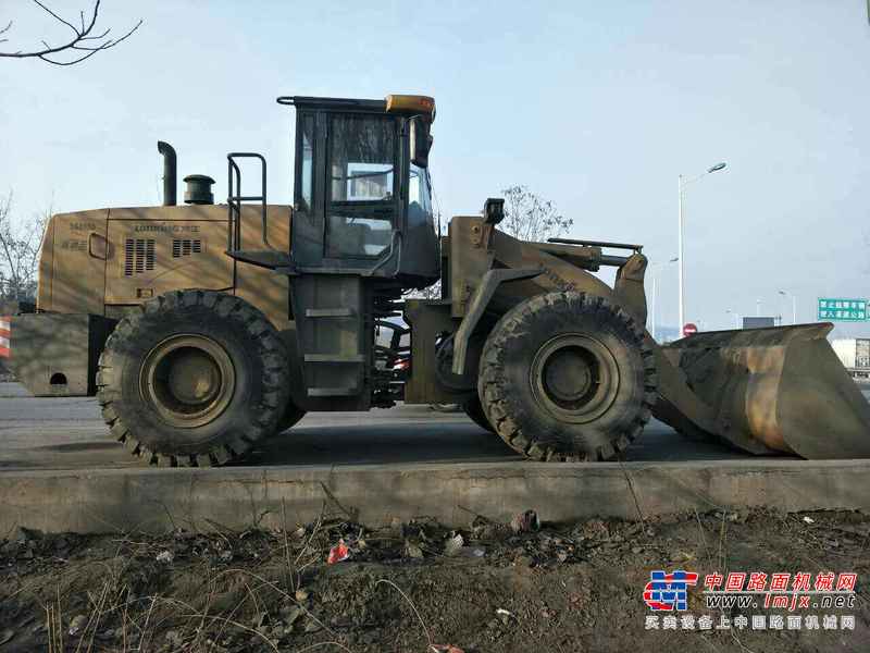 河北出售转让二手3400小时2015年龙工LG855D装载机