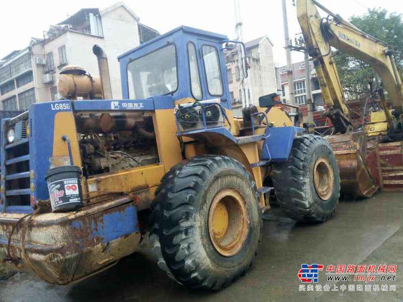 江西出售转让二手8000小时2006年龙工LG850装载机