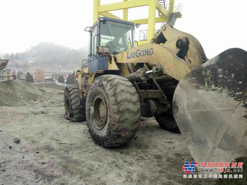 贵州出售转让二手8317小时2009年柳工CLG855装载机