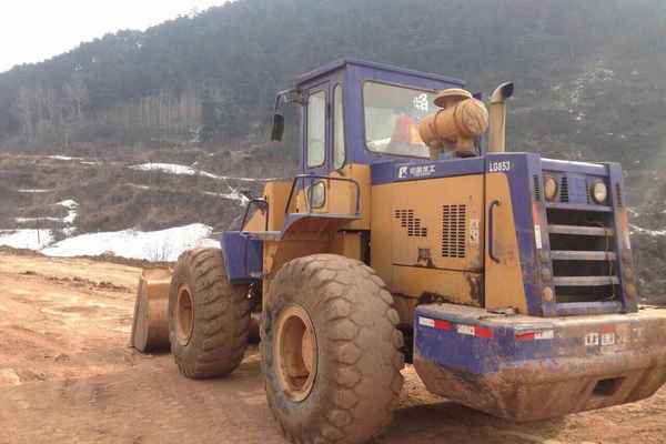 山西出售转让二手5600小时2009年龙工LG853装载机