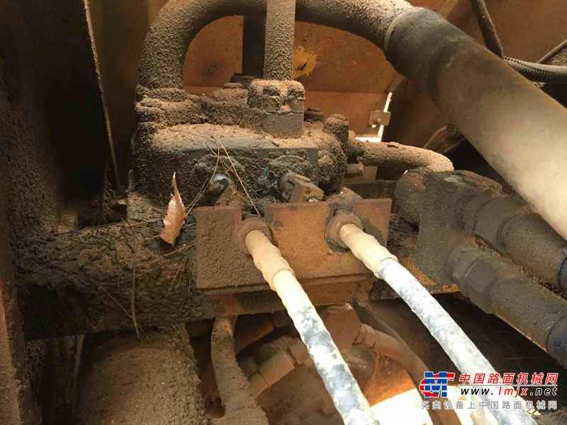 江西出售转让二手4800小时2012年龙工LG850装载机