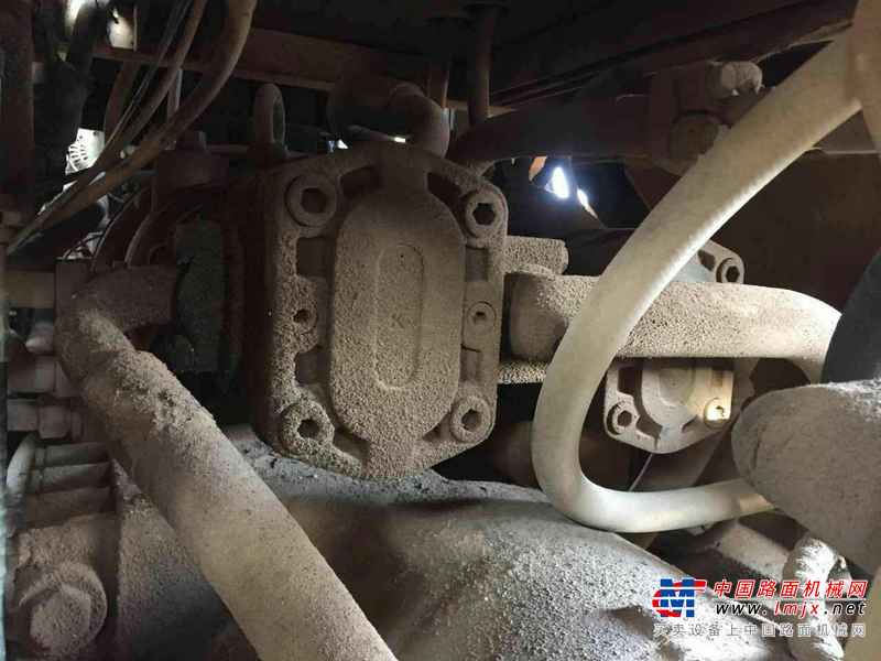 江西出售转让二手4800小时2012年龙工LG850装载机