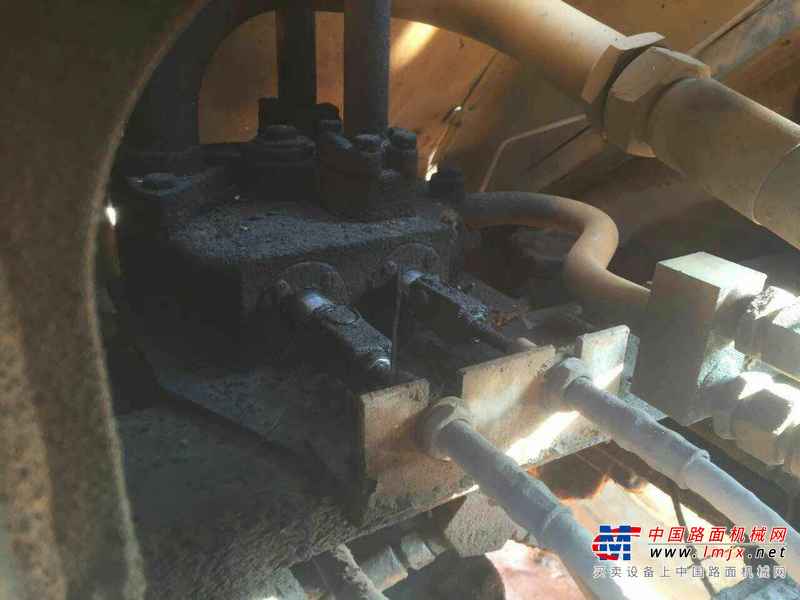 江西出售转让二手4000小时2012年龙工LG850装载机