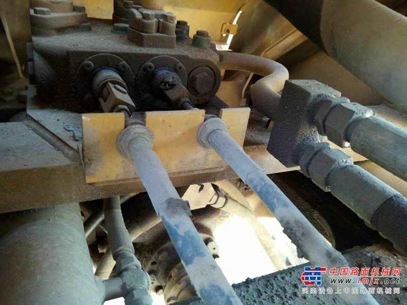 江西出售转让二手4600小时2012年龙工LG850装载机