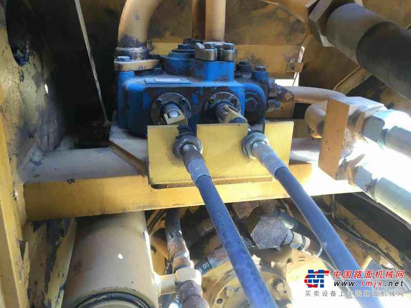 江西出售转让二手4500小时2012年龙工LG850装载机