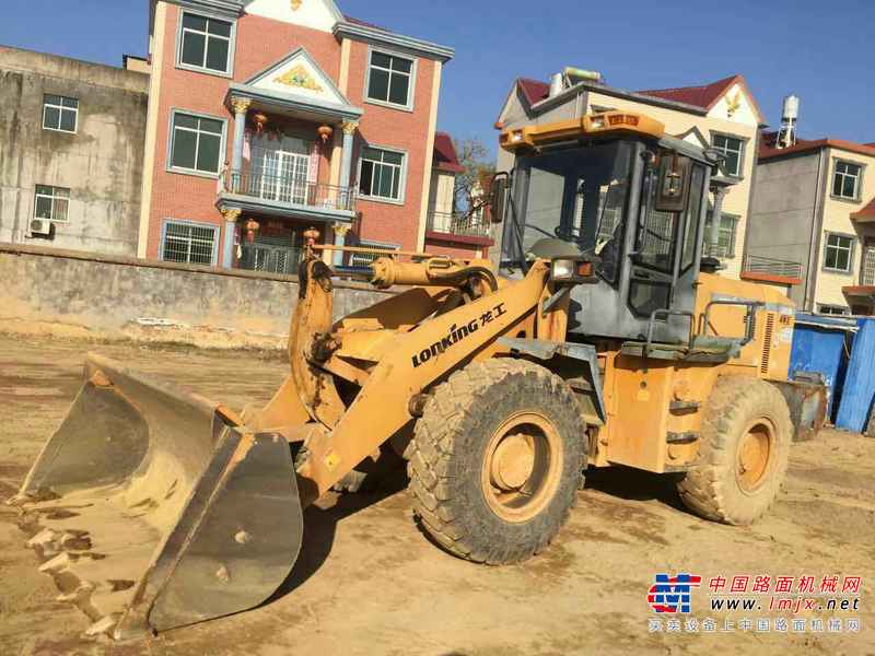 江西出售转让二手2600小时2011年龙工LG833B装载机