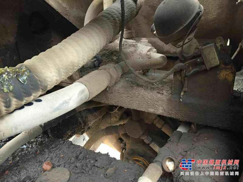 江西出售转让二手8500小时2010年龙工850装载机