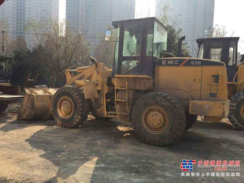 山西出售转让二手2600小时2014年柳工CLG836装载机