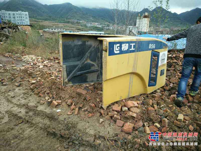 贵州出售转让二手3000小时2010年柳工CLG856装载机