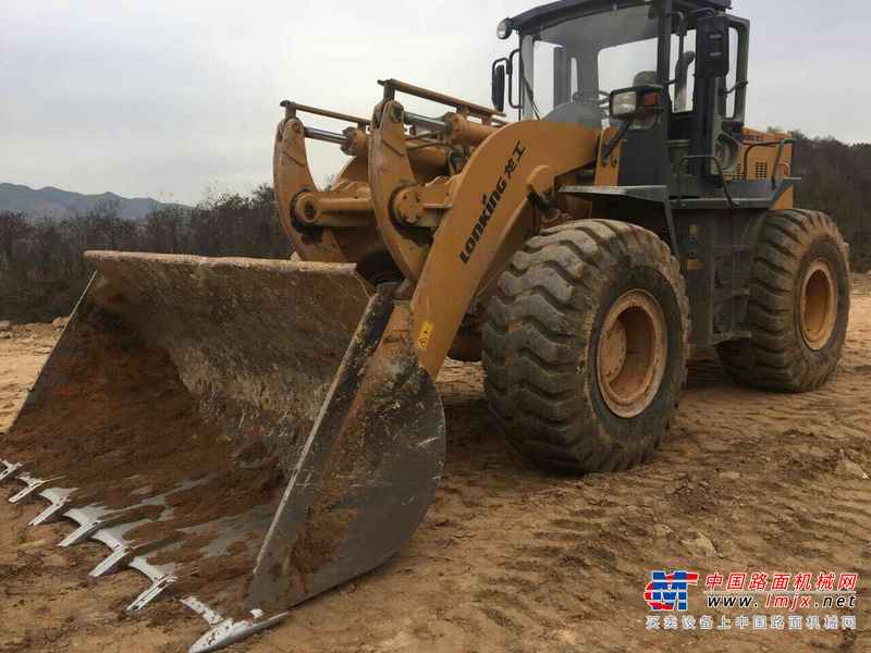 山西出售转让二手2500小时2013年龙工LG835B装载机