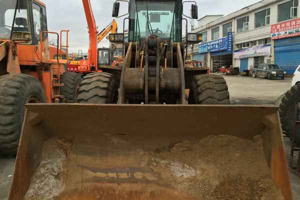 贵州出售转让二手6809小时2007年柳工CLG855装载机