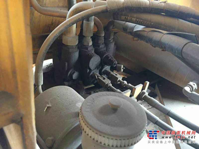 山西出售转让二手300小时2013年龙工LG816装载机