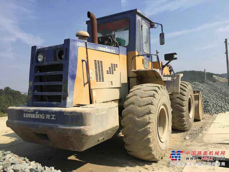 江西出售转让二手8600小时2009年龙工LG855装载机