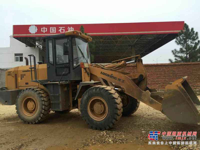 江西出售转让二手2800小时2013年龙工LG833B装载机