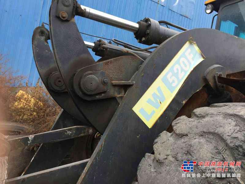 山西出售转让二手12000小时2003年徐工LW520F装载机