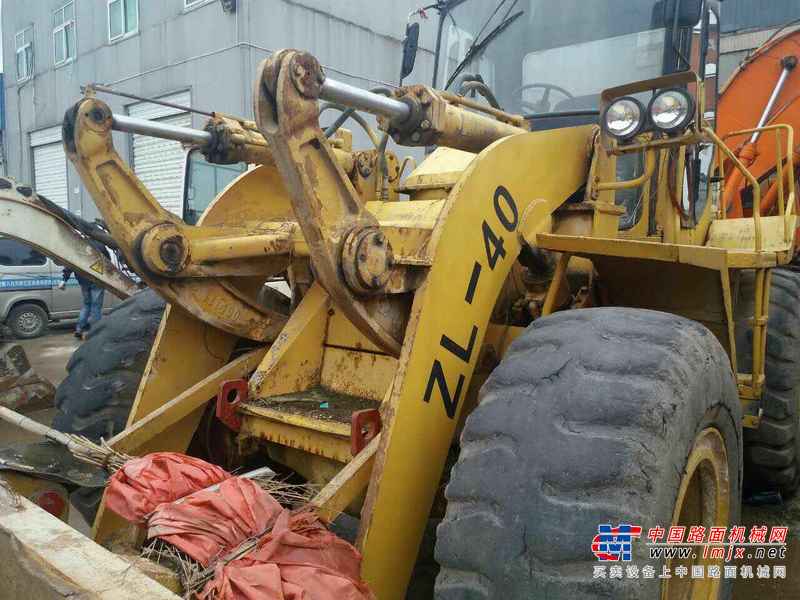 陕西出售转让二手12000小时2004年厦工ZL40装载机