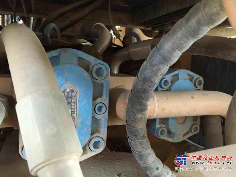 江西出售转让二手5600小时2013年龙工LG850D装载机