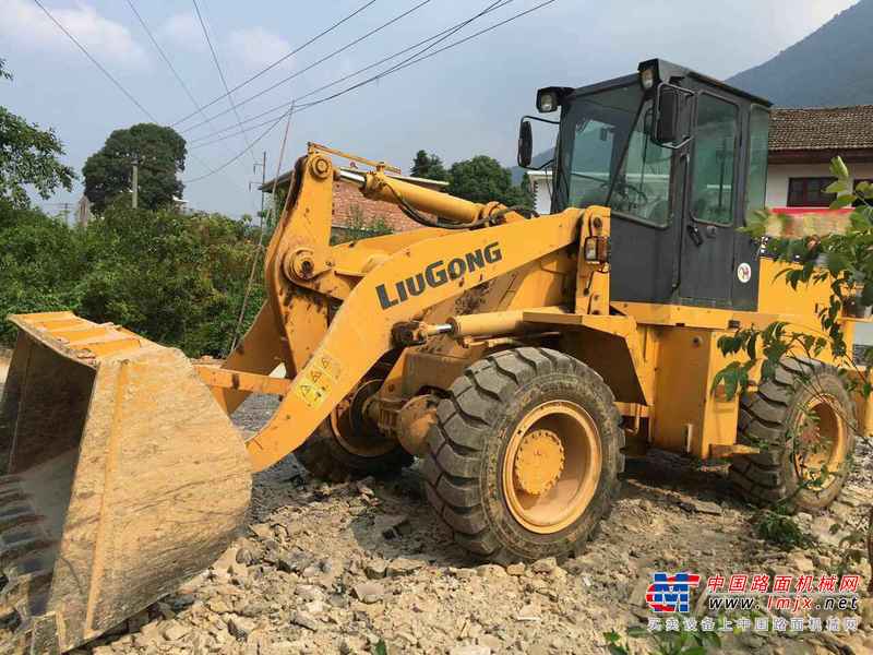江西出售转让二手863小时2015年柳工CLG825C装载机