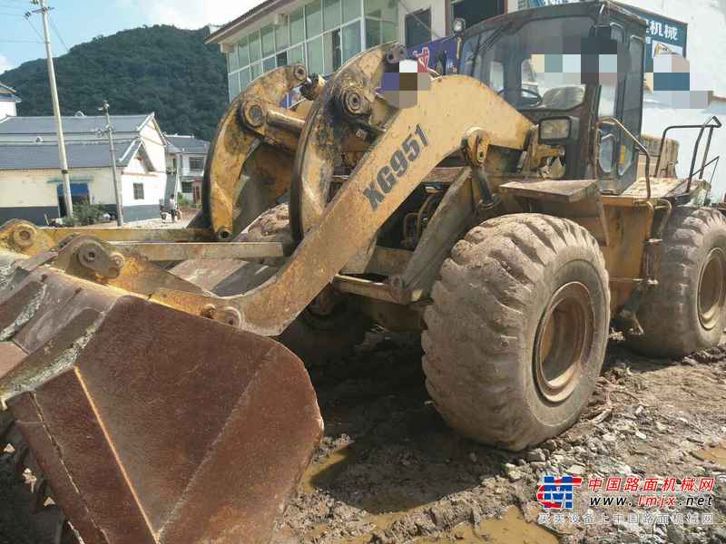 贵州出售转让二手8000小时2005年厦工XG951装载机