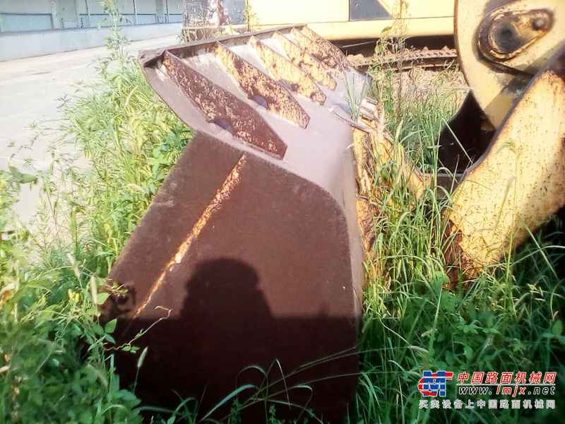江西出售转让二手8963小时2004年柳工CLG852装载机