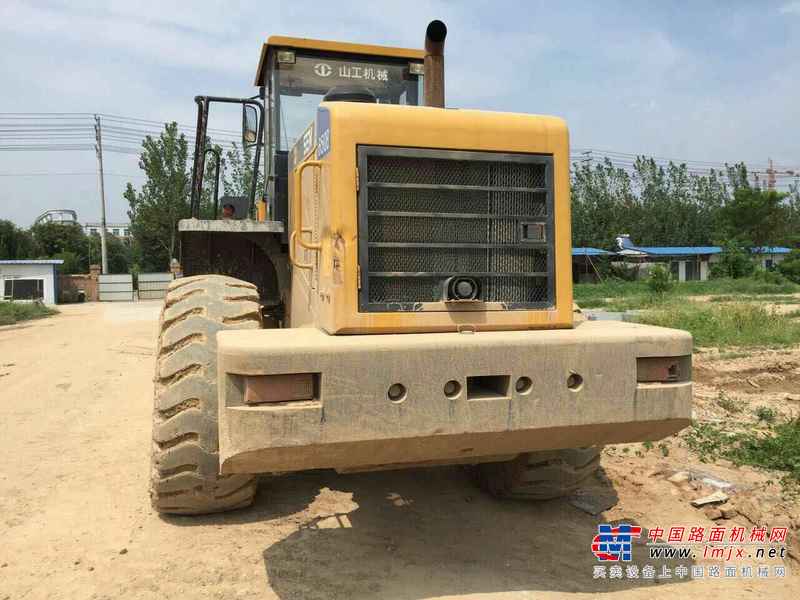 山西出售转让二手3500小时2013年山工SEM650B装载机