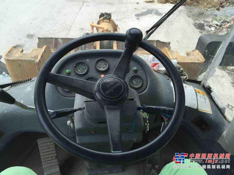 贵州出售转让二手5400小时2012年龙工LG833B装载机