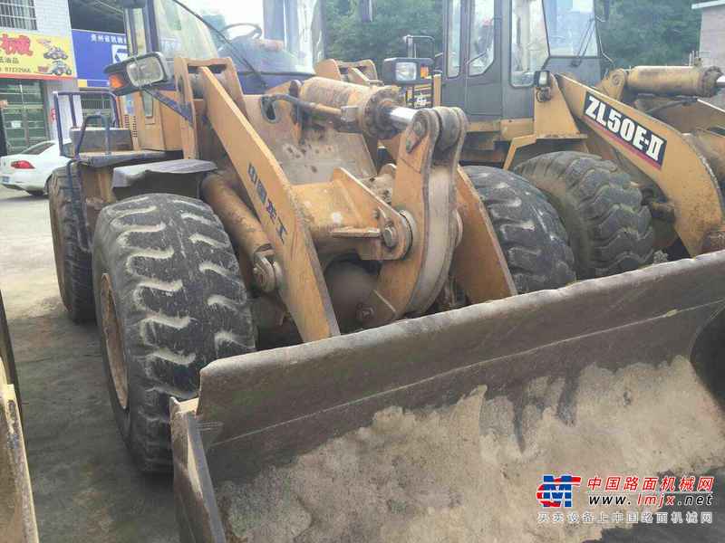 贵州出售转让二手8800小时2009年龙工LG855装载机