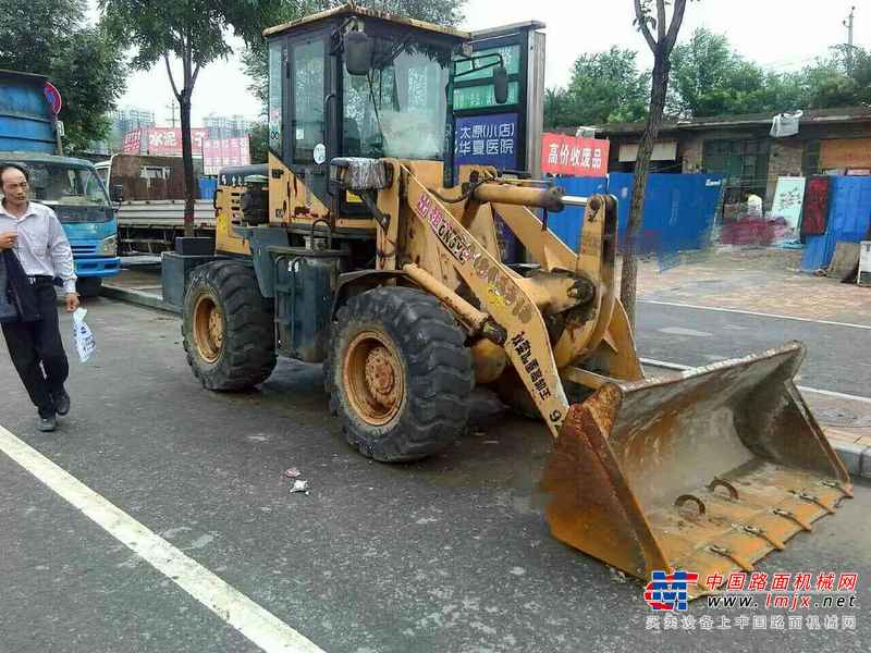 山西出售转让二手3700小时2011年宏宇ZL930装载机