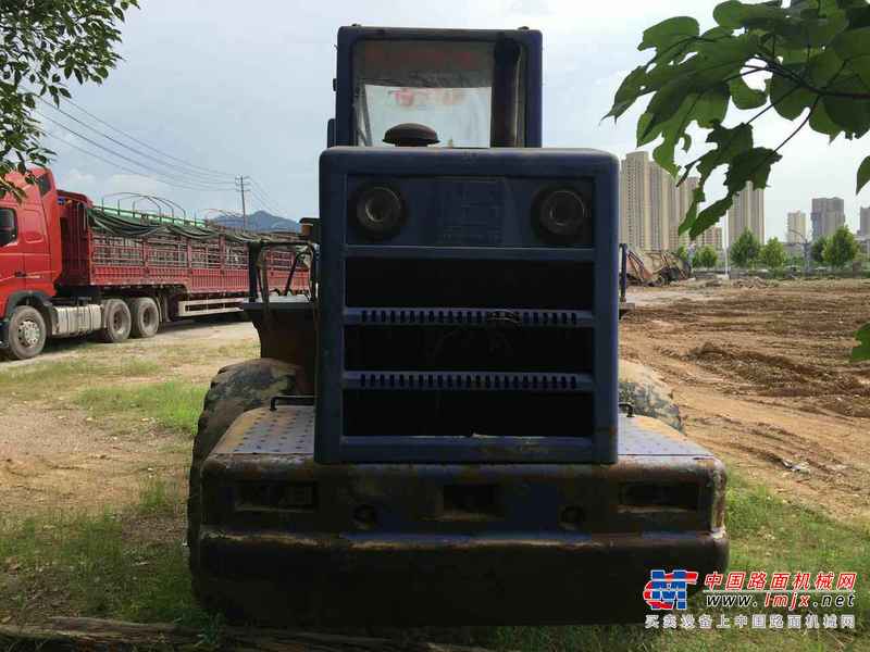 江西出售转让二手4600小时2008年龙工LG833装载机