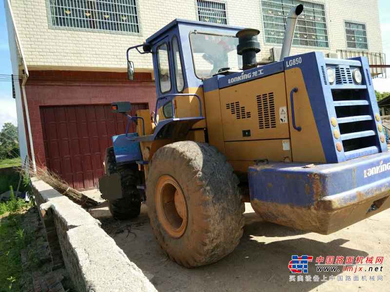 江西出售转让二手8000小时2010年龙工850装载机