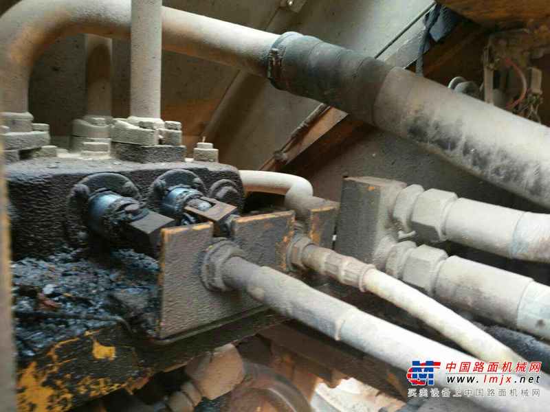 贵州出售转让二手9800小时2008年龙工LG850装载机