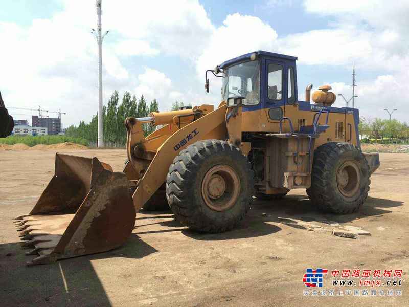 山西出售转让二手3500小时2011年龙工LG855装载机