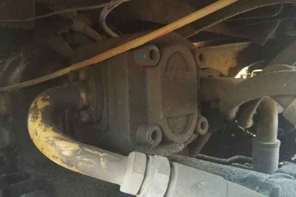 山西出售转让二手4500小时2010年龙工LG850D装载机