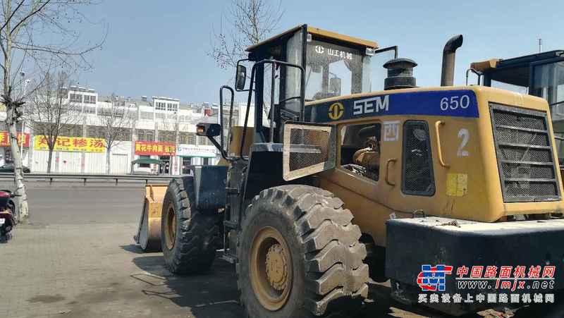 山东出售转让二手3600小时2011年山工SEM650装载机