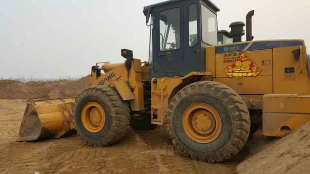 山东出售转让二手3200小时2011年柳工CLG855装载机