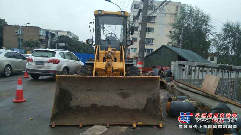 山西出售转让二手2800小时2012年龙工LG818装载机