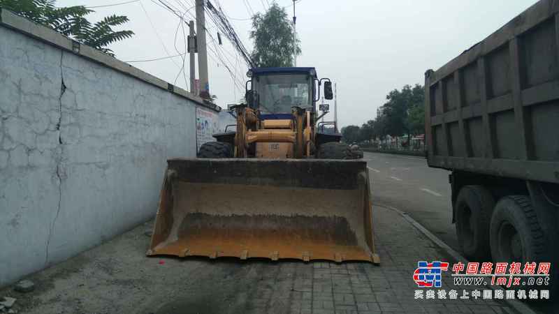山西出售转让二手5800小时2011年龙工LG850D装载机