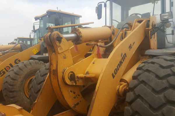 山西出售转让二手1500小时2012年龙工LG855装载机