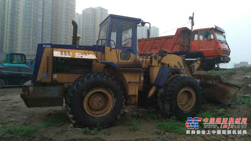 山西出售转让二手8800小时2005年龙工ZL50D装载机
