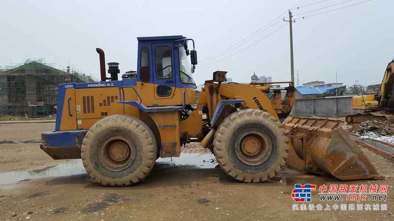 江西出售转让二手8800小时2009年龙工LG850装载机