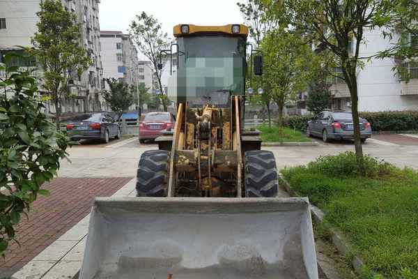 江西出售转让二手2800小时2013年龙工LG816装载机