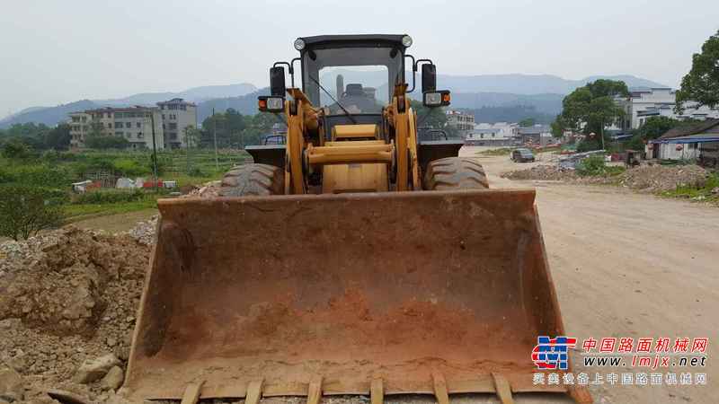 江西出售转让二手2000小时2015年龙工LG850D装载机