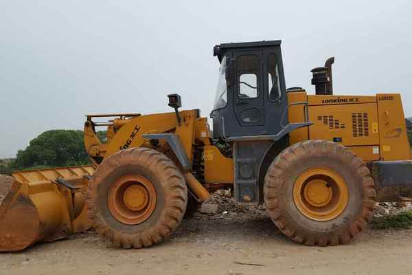 江西出售转让二手2000小时2015年龙工LG850D装载机
